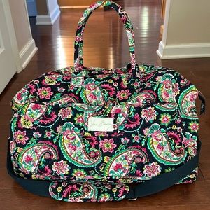 VERA BRADLEY NAVY WEEKEND BAG